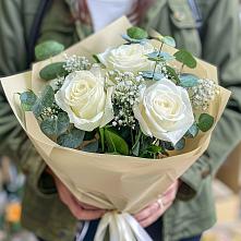 Букет цветов из:  Розы в Суркуле