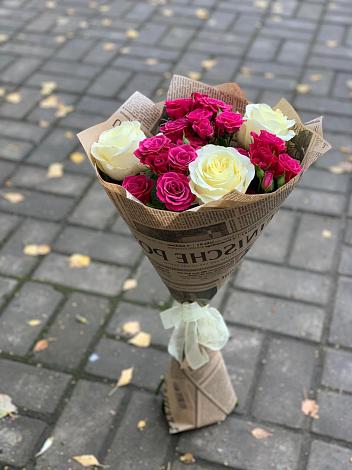 Букет цветов из: Розы в Суркуле